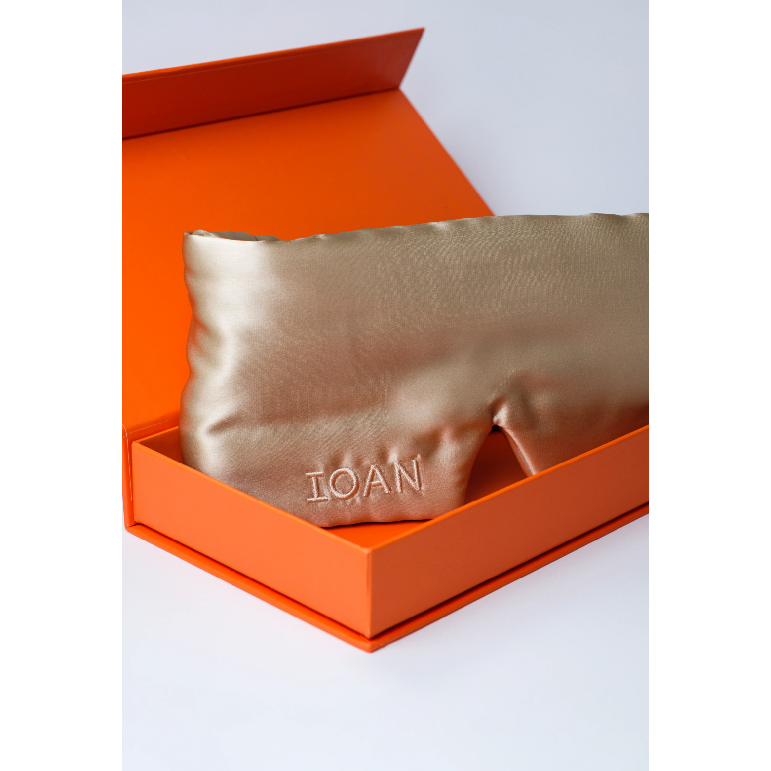 NIEUW! IOAN Sleep Wear Beige