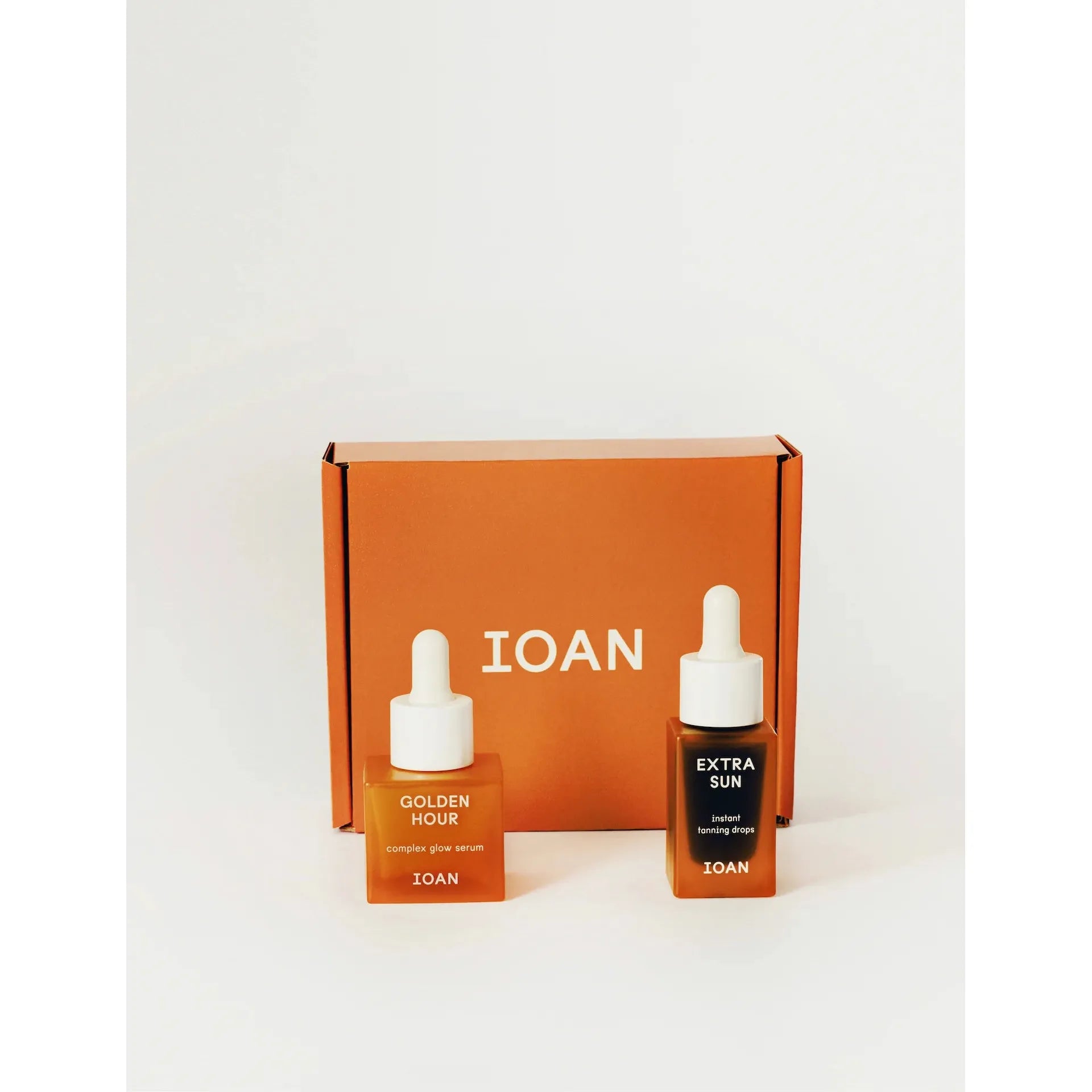 NIEUW! IOAN Bronzed Glow Box (Golden hour 30ml en Extra sun tanning drops)